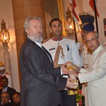 Prof. dr Predrag Nikić Padma Shri i predsednik Indije P.Mukherjee